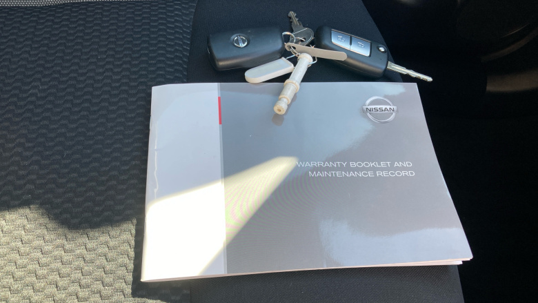 Nissan Qashqai 1.3 DiG-T Acenta Premium 5dr Petrol Hatchback